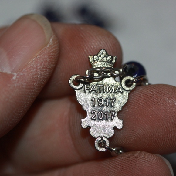 Blue Bead Rosary - Picture 4 of 4